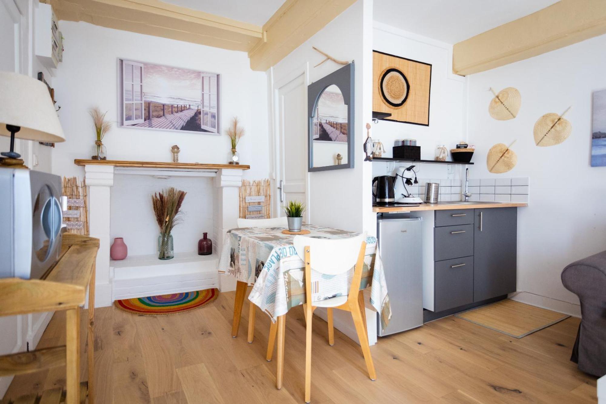 La Villa Au Petit Bonheur Онфльор Екстериор снимка